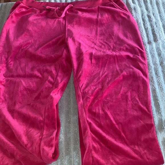 Beautiful, very soft white mark sweatsuit - Picture 11 of 16